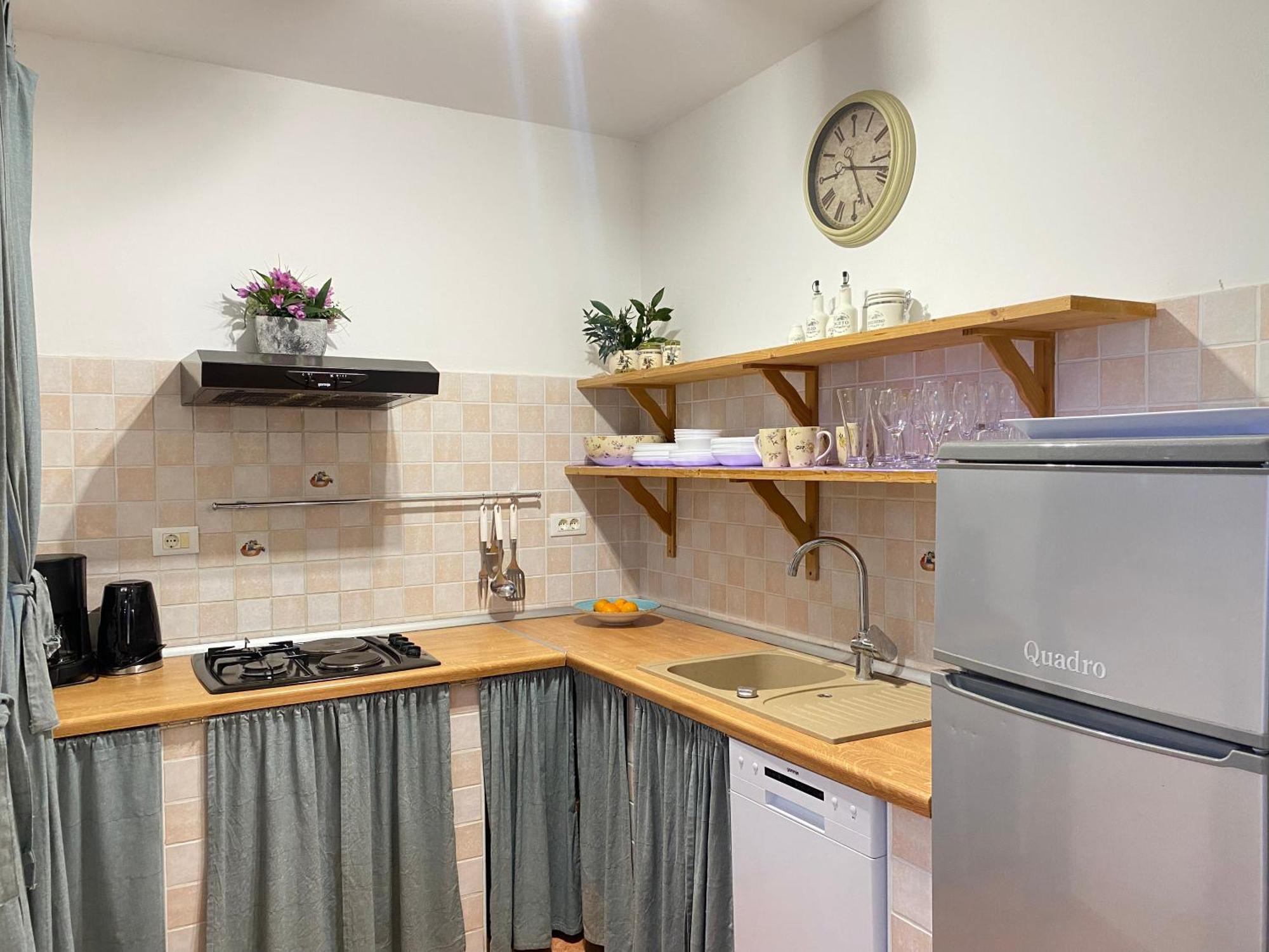 Apartment Sanja Sveti Servul *