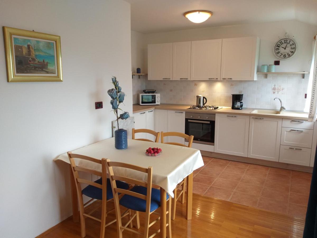 Apartment Sanja Sveti Servul